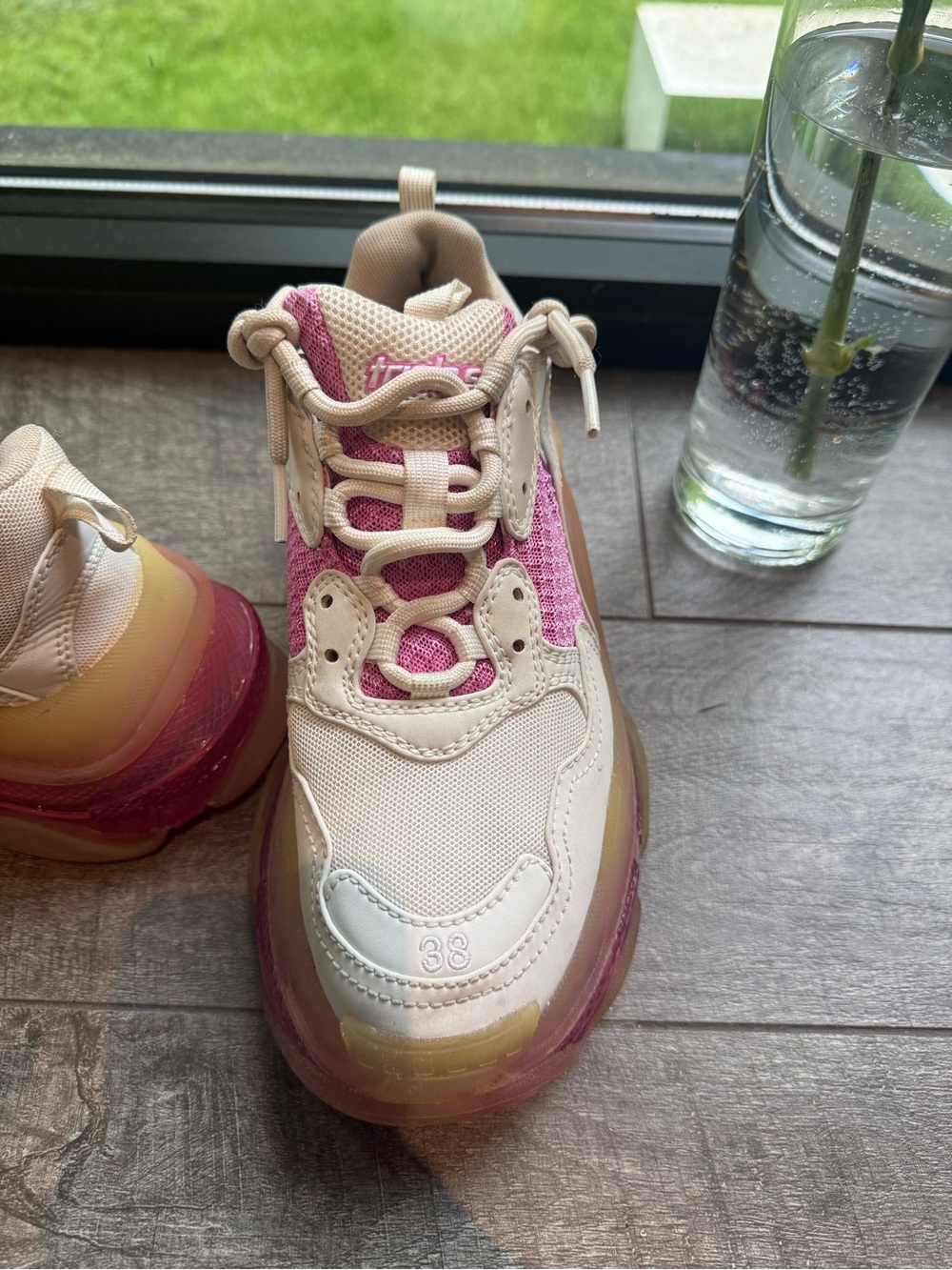 Balenciaga Pink and Cream Chunky Sneakers - Picture 4 of 5
